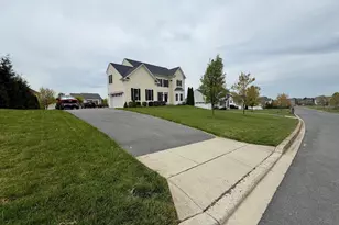 403 Richard Roberts St, New Market, MD 21774 - Photo 3