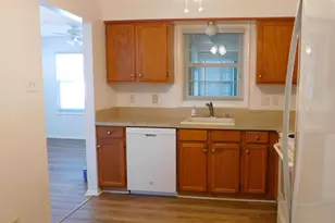 6985 Arbor Dr, Frederick, MD 21703 - Photo 11
