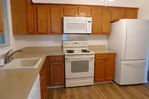 6985 Arbor Dr, Frederick, MD 21703 - Photo 9