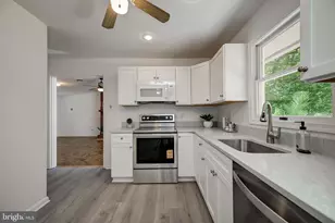 4420 Highboro Dr, Mount Airy, MD 21771 - Photo 9