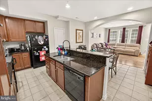 1858 Monocacy View Cir, Frederick, MD 21701 - Photo 17