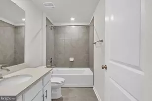 456 Hanson St, Frederick, MD 21701 - Photo 25