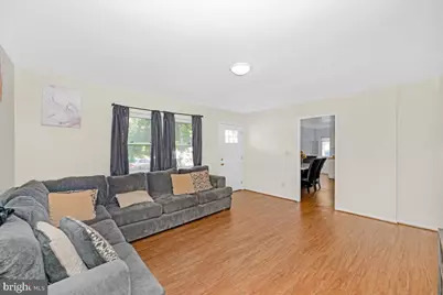 302 Manor Court, Frederick, MD 21701 - Photo 3