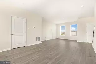 450 Herringbone Wy, Frederick, MD 21701 - Photo 5