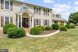 3938 Cherry Ln, Jefferson, MD 21755 - Photo 5