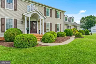 3938 Cherry Ln, Jefferson, MD 21755 - Photo 7