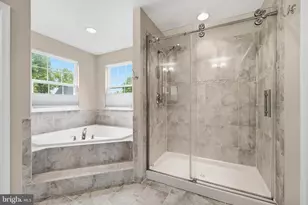 6728 Meadowlawn Cir, New Market, MD 21774 - Photo 25