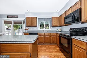 10717 Grangerford Ct, New Market, MD 21774 - Photo 9