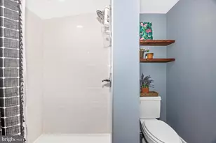 722 N Market Street N, Frederick, MD 21701 - Photo 25