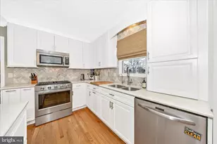 212 Baughmans Ln, Frederick, MD 21702 - Photo 13
