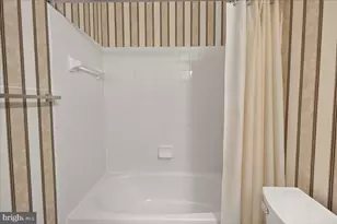 1740 Derrs Square E, Frederick, MD 21701 - Photo 27