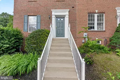1740 Derrs Square E, Frederick, MD 21701 - Photo 3