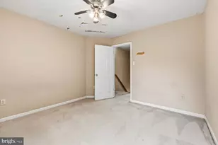 100 Crossing Pointe Ct, Frederick, MD 21702 - Photo 15