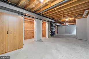 100 Crossing Pointe Ct, Frederick, MD 21702 - Photo 29