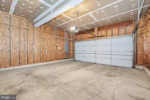 100 Crossing Pointe Ct, Frederick, MD 21702 - Photo 13