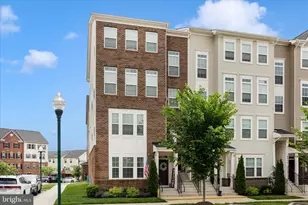 6036 Forum Sq, Frederick, MD 21703 - Photo 1