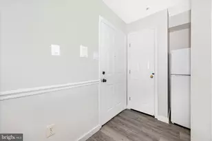 615 Himes Ave, Frederick, MD 21703 - Photo 3