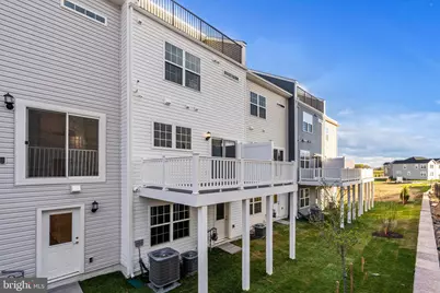 1421 Clingmans Dome Dr, Frederick, MD 21702 - Photo 47