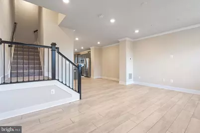 1421 Clingmans Dome Dr, Frederick, MD 21702 - Photo 7