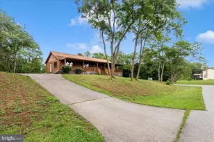 4720 Rocky Mills Dr, Frederick, MD 21703 - Photo 45