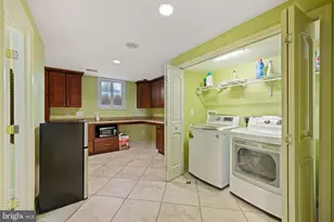2425 Hunters Chase Ct, Frederick, MD 21702 - Photo 21