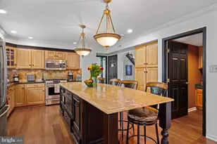 2425 Hunters Chase Ct, Frederick, MD 21702 - Photo 5