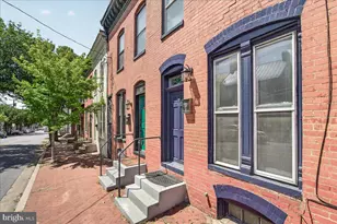 33 E South St, Frederick, MD 21701 - Photo 3