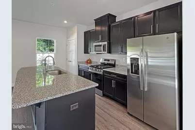 338 Paca Gardens Ln, Frederick, MD 21703 - Photo 3