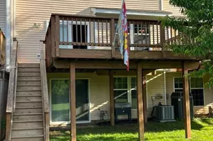 8042 Captains Ct, Frederick, MD 21701 - Photo 3