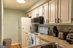800 Stratford Way, Frederick, MD 21701 - Photo 11
