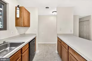 10269 White Pelican Way, New Market, MD 21774 - Photo 9