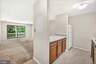 10269 White Pelican Way, New Market, MD 21774 - Photo 5