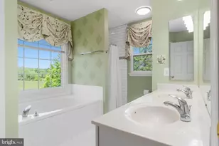 24 Young Branch Dr, Middletown, MD 21769 - Photo 31