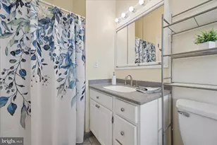7115 Collinsworth Pl, Frederick, MD 21703 - Photo 21