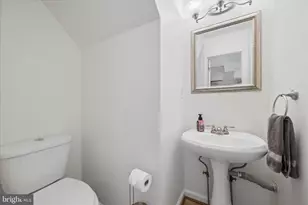 7115 Collinsworth Pl, Frederick, MD 21703 - Photo 15