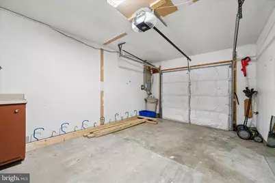 7115 Collinsworth Place, Frederick, MD 21703 - Photo 37