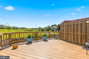 8023 Admiralty Pl, Frederick, MD 21701 - Photo 17