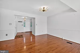 8023 Admiralty Pl, Frederick, MD 21701 - Photo 7