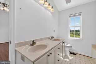 8023 Admiralty Pl, Frederick, MD 21701 - Photo 27