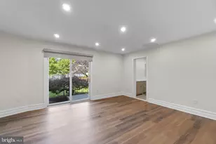 305 College Pl, Frederick, MD 21701 - Photo 21