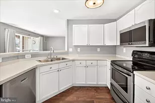 2506 Coach House Way, Frederick, MD 21702 - Photo 3