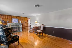 8214 Pembrook Ct, Frederick, MD 21704 - Photo 15