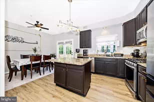 2039 Sumner Dr, Frederick, MD 21702 - Photo 15