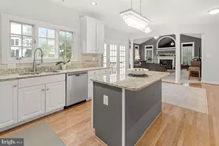 6430 Bellevue Pl, Frederick, MD 21701 - Photo 9