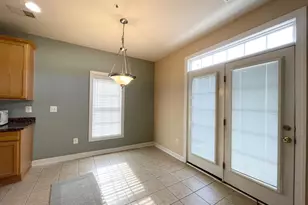 3642 Carriage Hill Dr, Frederick, MD 21704 - Photo 9