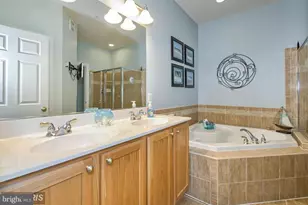 3642 Carriage Hill Dr, Frederick, MD 21704 - Photo 19