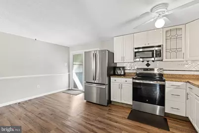 402 Cranberry Court, Frederick, MD 21703 - Photo 3