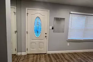 195 Stonegate Dr, Frederick, MD 21702 - Photo 3