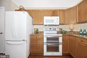 2505 Shelley Cir, Frederick, MD 21702 - Photo 17