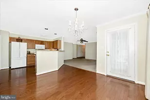2505 Shelley Cir, Frederick, MD 21702 - Photo 9